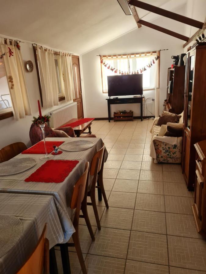 Vila Margareta Curtea De Arges Luaran gambar
